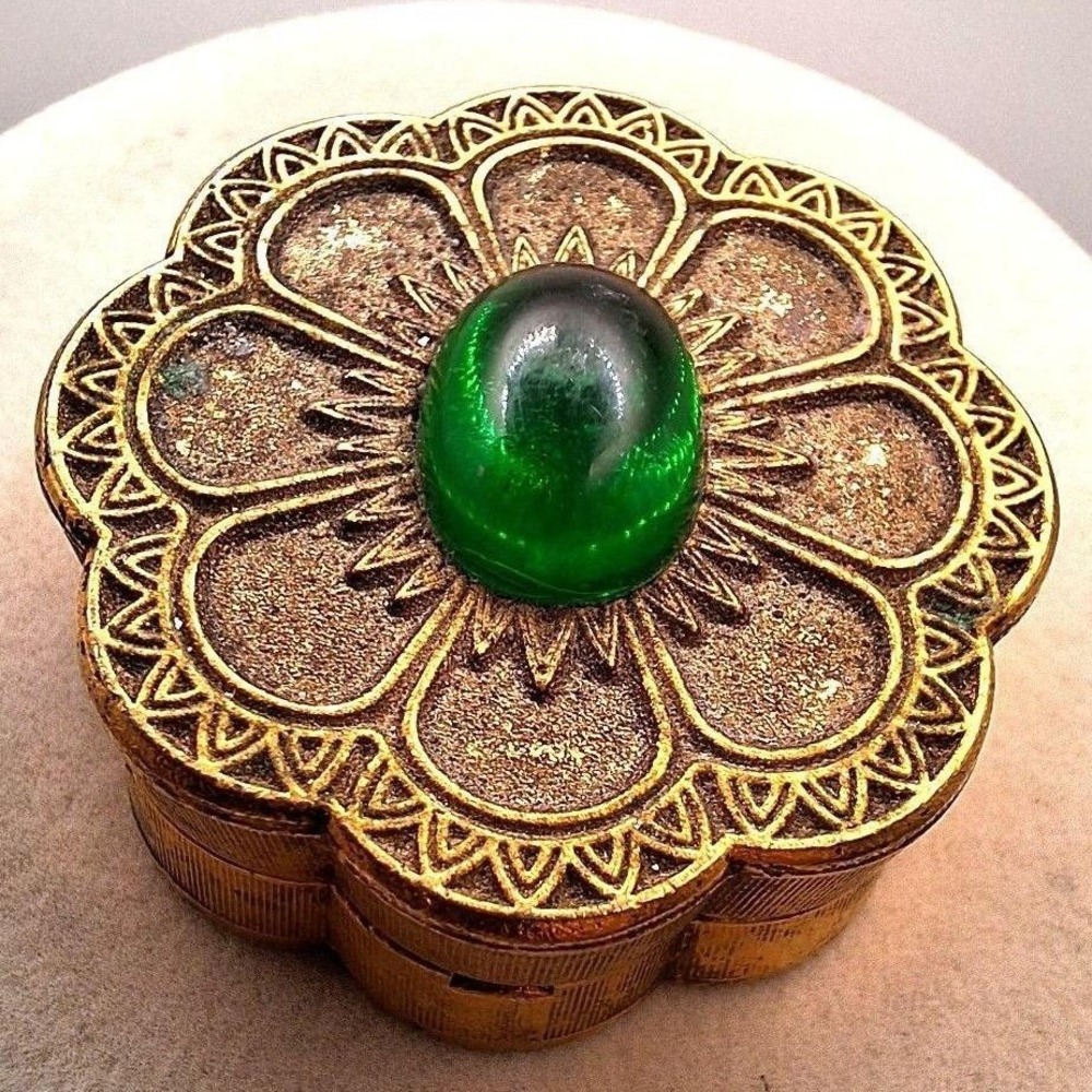 Vintage Coty Emeraude parfum compact trinket pill box gold tone mid century